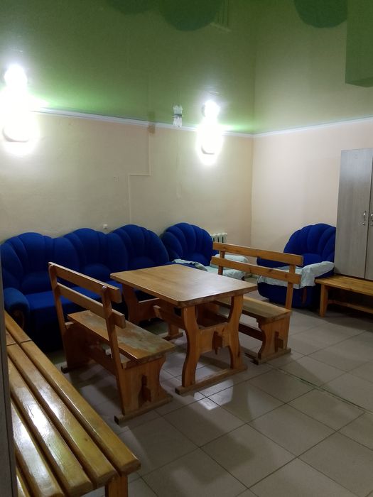 Сдается в аренду действующая баня, и двух этажное здание.