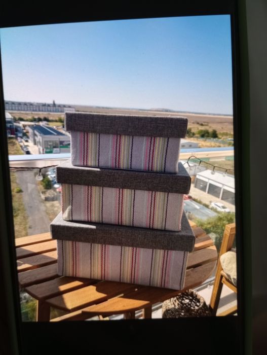 2 colete  veioza 42/25 cm și 3 cutii depozitare