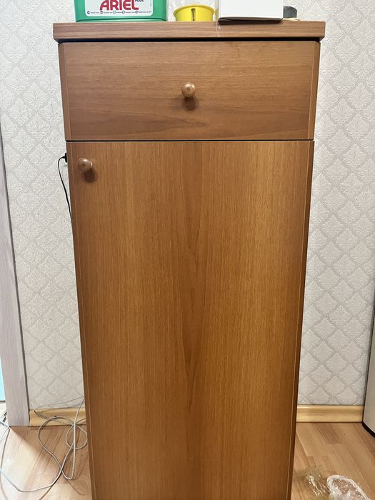 продам прихожуюю