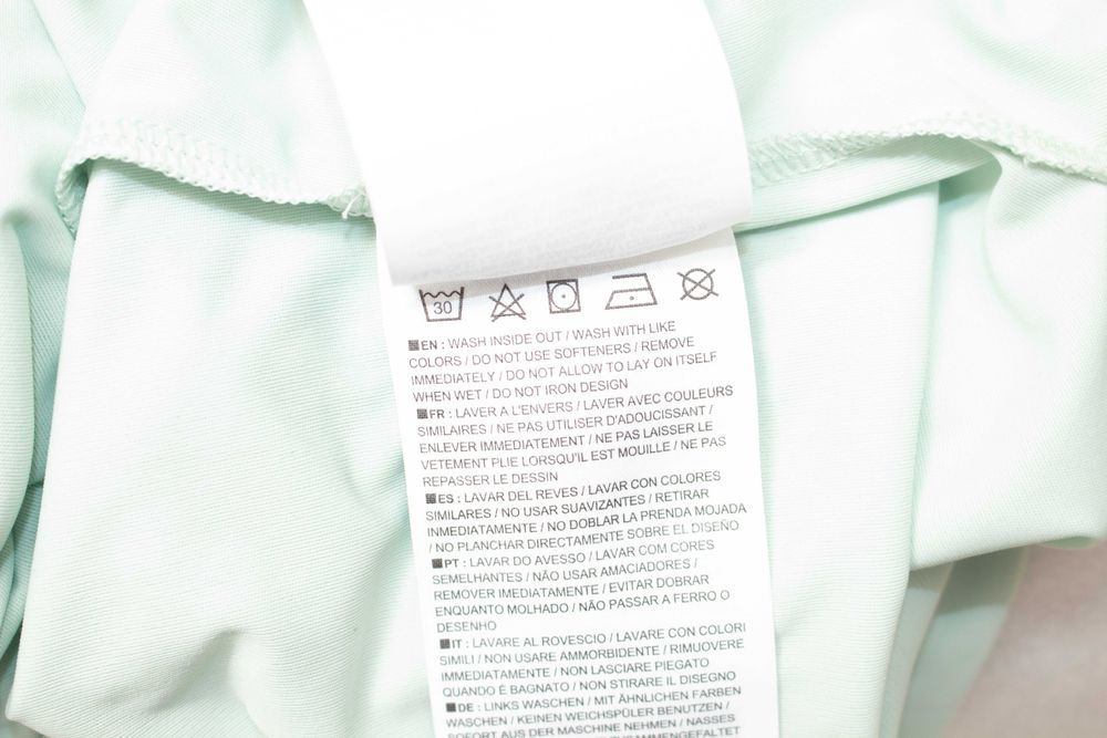 Nike Dri-fit оригинална дамска блуза с дълъг ръкав светло зелена извит подгъв за бягане XS