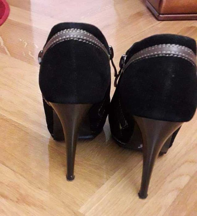 Botine piele intoarsa, mărimea 36, noi