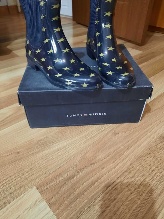 Ghete nr 37-38 Hilfiger