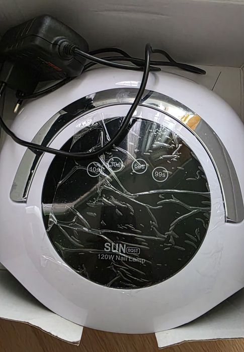 Uv/led лампа за маникюр