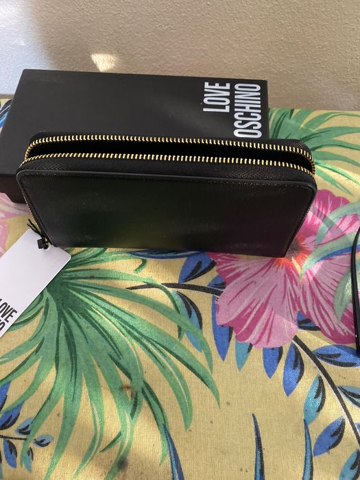 Оргинално дамско портмоне