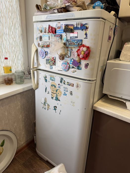 Холодильник Бирюса