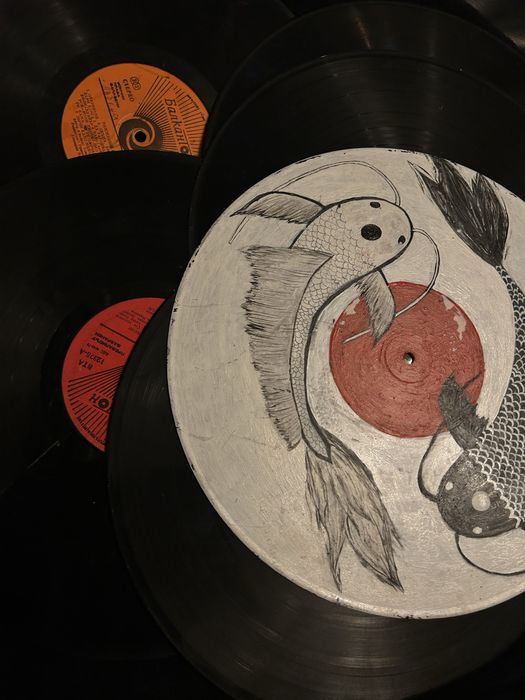 Картина върху музикална плоча