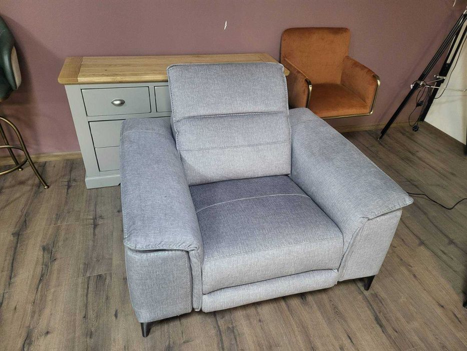 Сив комплект от плат двойка и фотьойл с електрически релакс механизъм