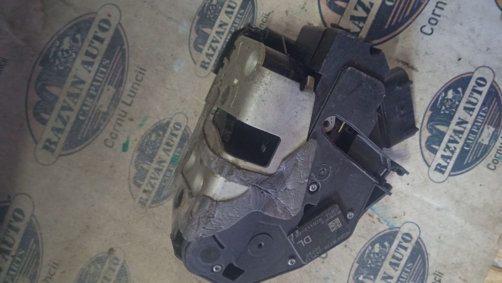 broasca dreapta spate ford c-max 2013