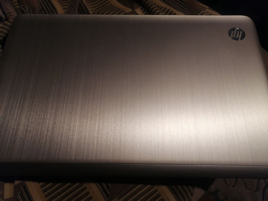 Leptop HP Pavilion dv7 i7