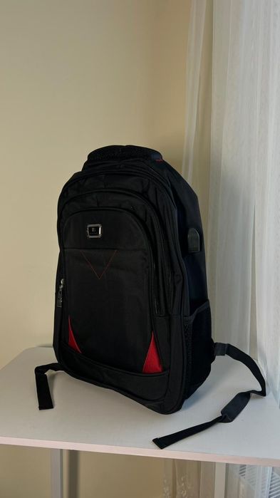 Рюкзаки новые качественные