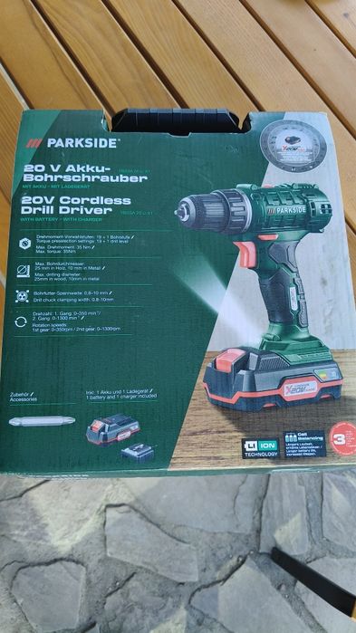Bormașină Parkside mașina de înșurubat  cu acumulator inclus