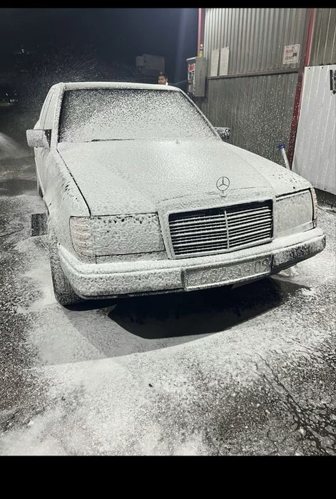 Мерседес w124 e200