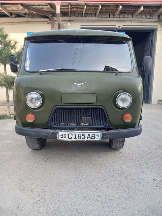 Uaz3303 sotiladi 1987yil.