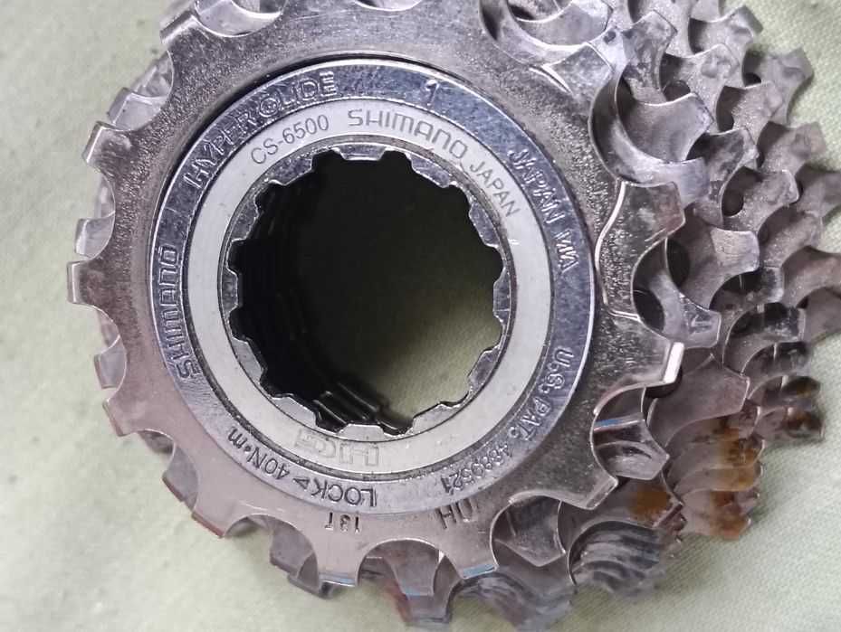 Shimano 6500 - set 8 pinioane