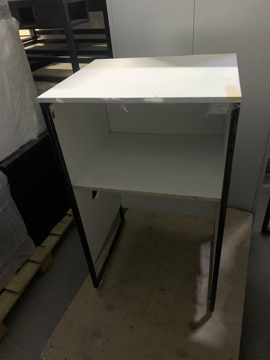 Офисные мебели и столы