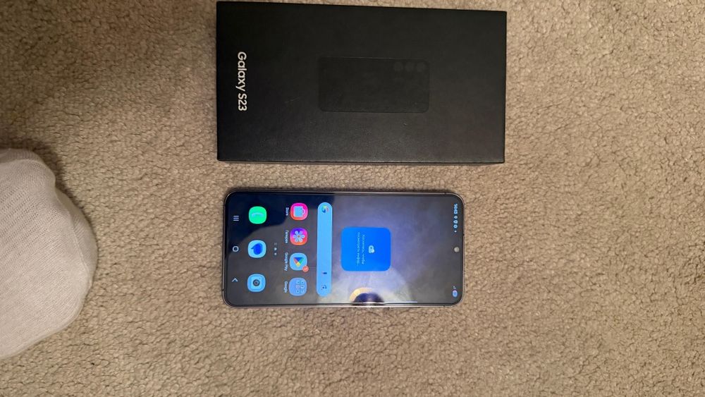 Продам айфон 14 и 12 мини и самсунг с23 с23