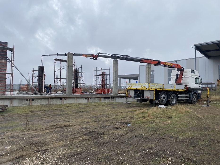 Подемни и трснспортни услуги, камиони с кранове