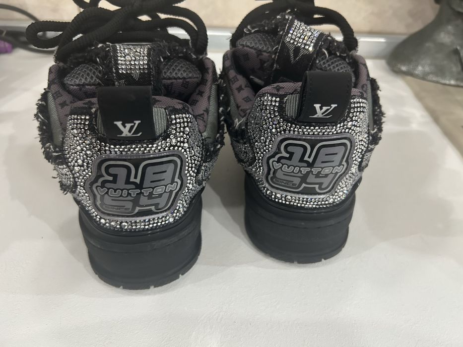 LV skates swarovski