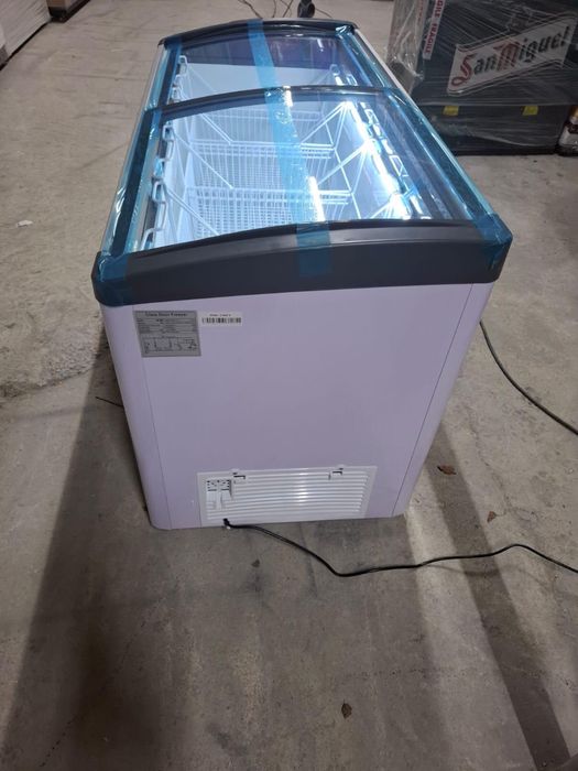 Lada/vitrina frigorifica orizontala 150cm ( congelare)