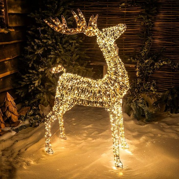 Vând figurine instalații