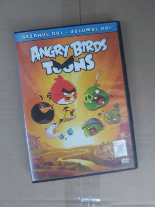 Angry Birds (desen animat original cu licenta)