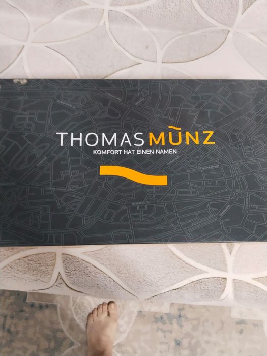 Продам новые кожаные сапоги от Thomas Munz