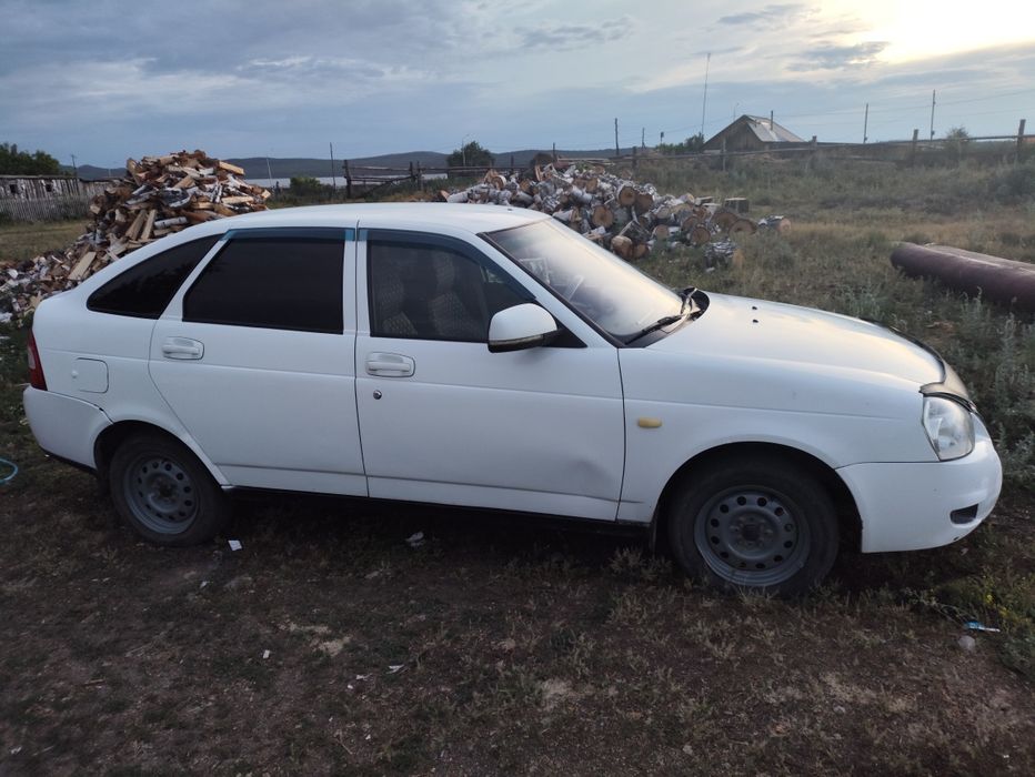 Продам Приору хетчбэк