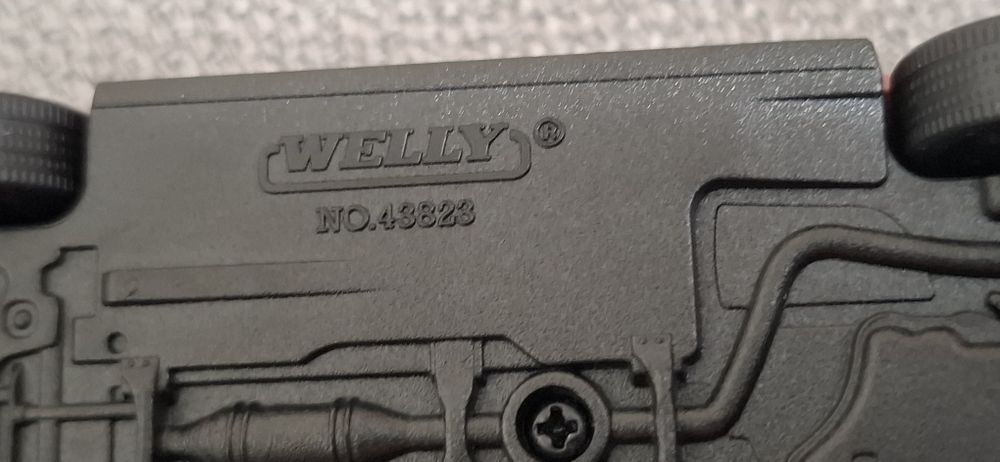 VÎND machetă VOLKSWAGEN GOLF 8 GTI din metal de colecție