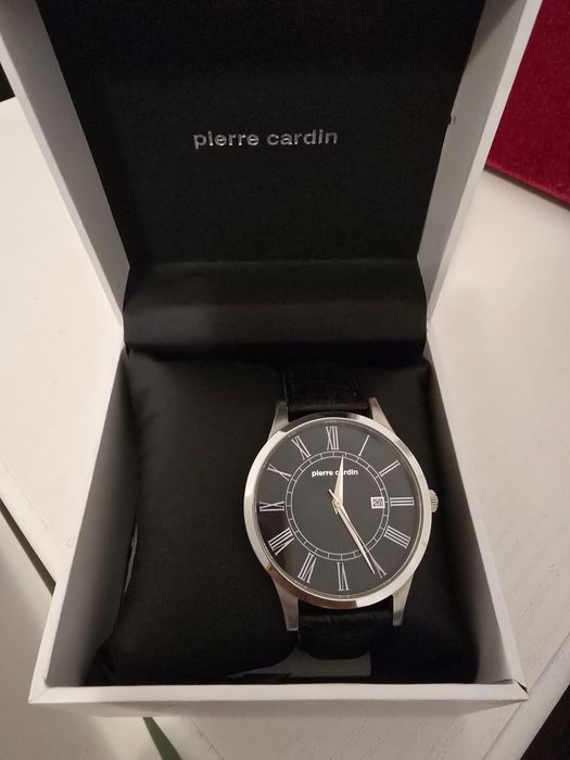 Vand ceas pierre cardin