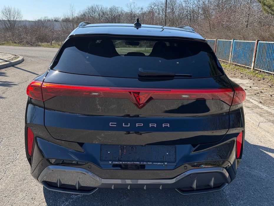Cupra Terramar Aproape full option, cititi cu atentie lista de dotari din descriere.
