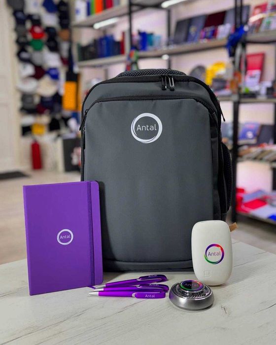 Сувенирные рекламные подарки с логотипом