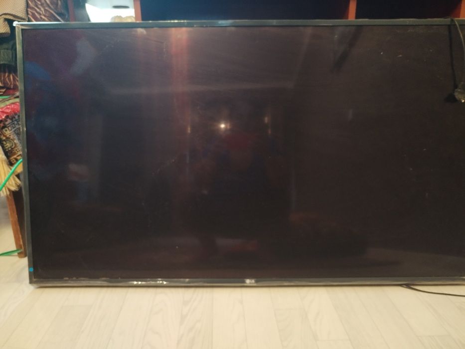 Прдается телевизор