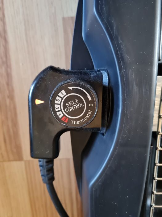 Grill grătar electric Sinbo 2000w 5 trepte termostat