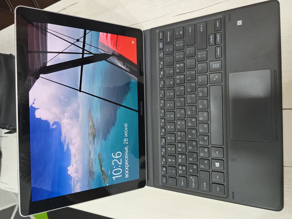 Samsung galaxy book srochna sotiladi