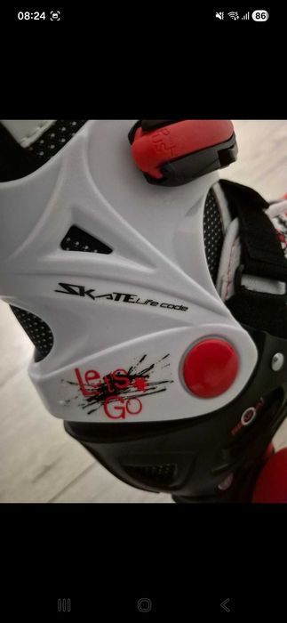 Patine cu rotile/Role NOI marca SHENHAI-marimea 37-39