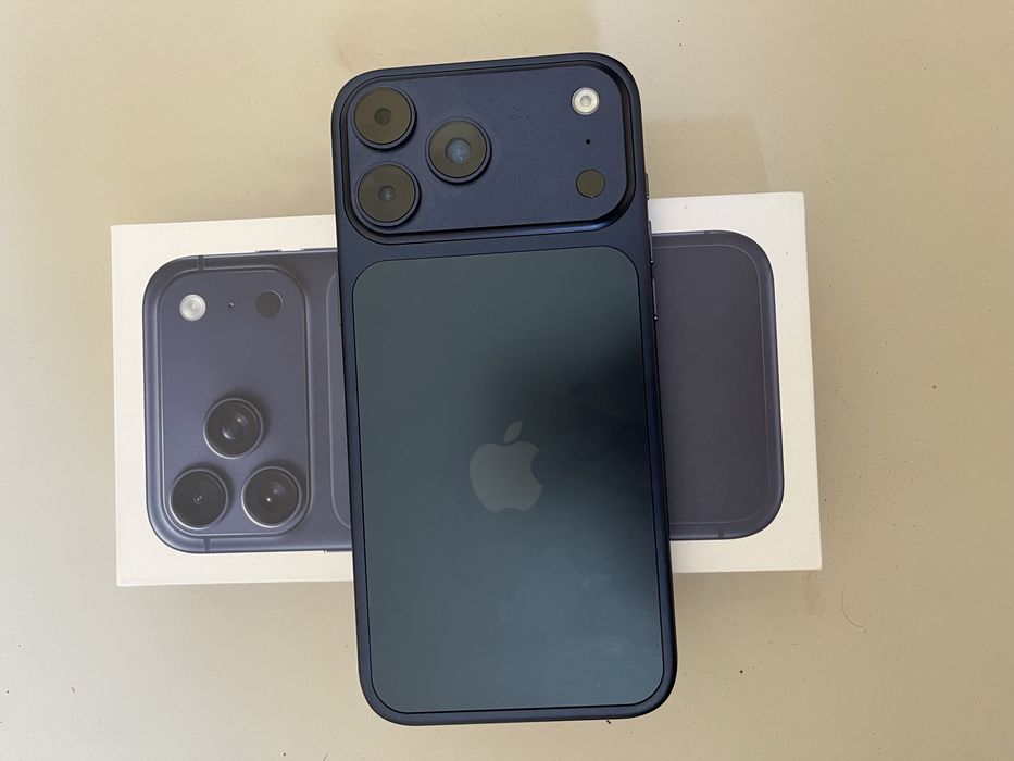 Iphone 17 pro max 1 T
