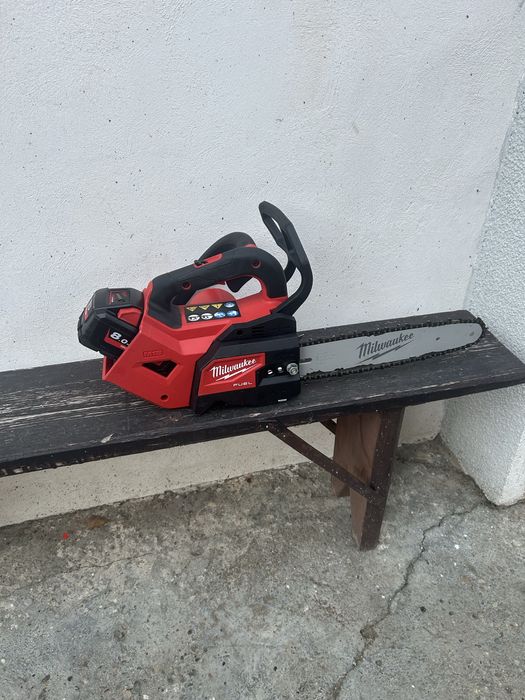 Drujba pe acumulator Milwaukee M18