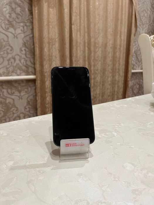 Айфон 11 128 гб .