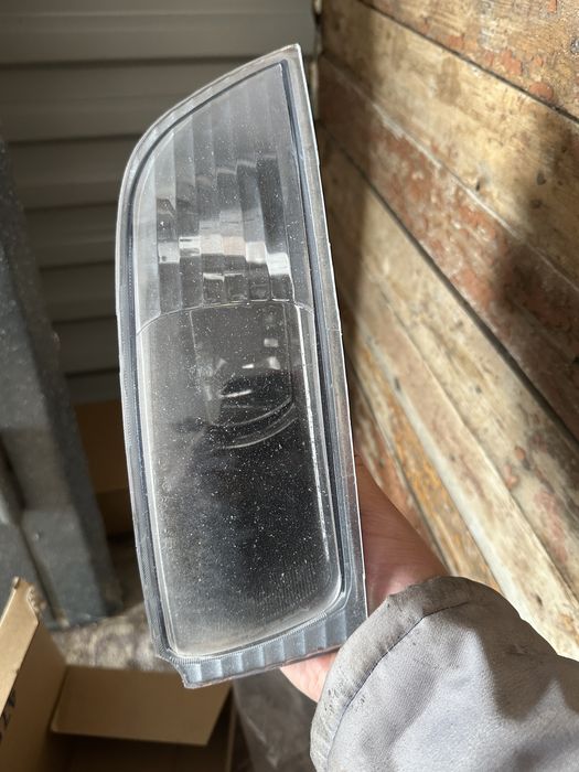 Продам решетку и туманки