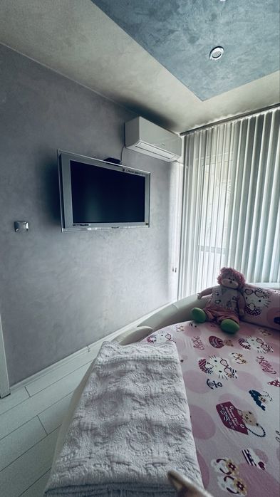 Дава се под наем Тристаен апартамент в с. Ягодово, Област Пловдив - 120 кв.м за 663 € - Снимка #16