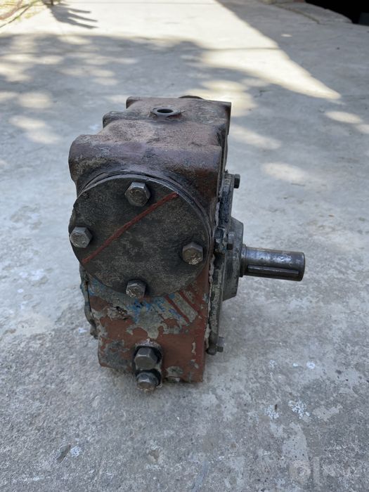 Reduktor CCCR Yangi 40 ga 1