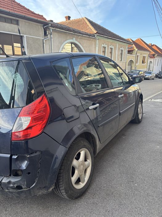 Renault Scenic 2