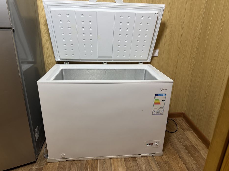 Продам морозильник