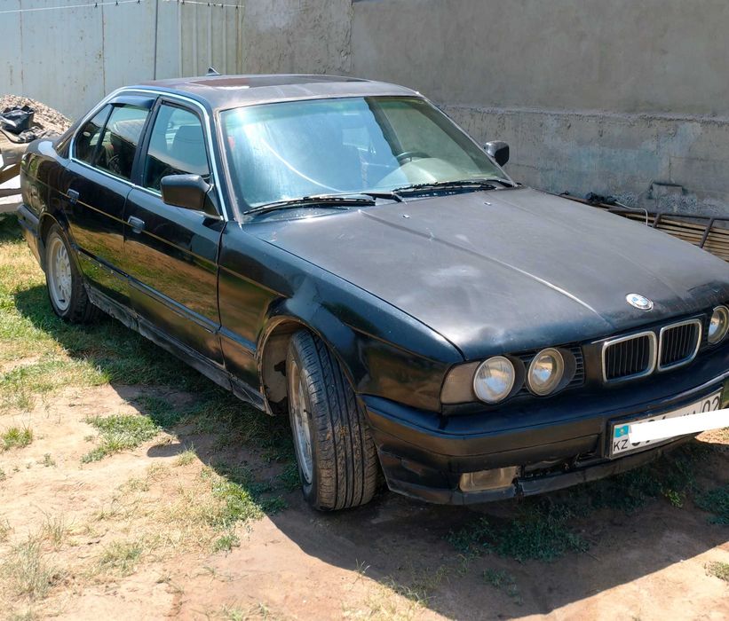 BMW 520 E34 1990г