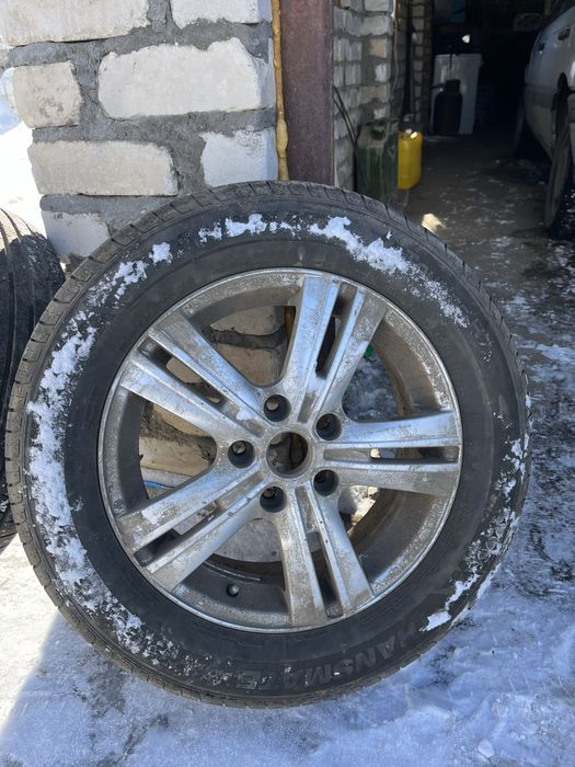 Шины летние 215/60/16