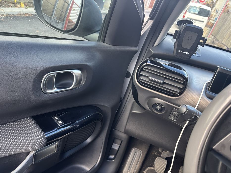 Citroen Cactus c4  Citroen Cactus 1.2