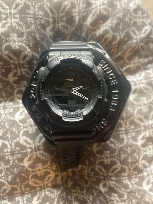 Продавам часовник Casio G-Shock GA-100