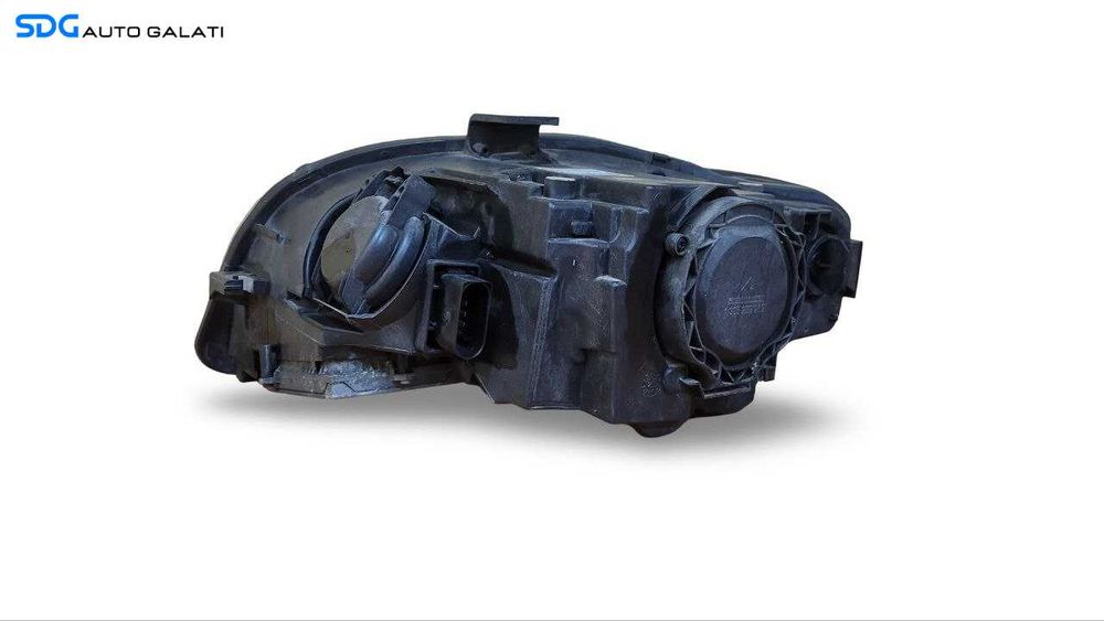 Far Dreapta Xenon Audi A4 B7 2004 - 2008 Cod 8E0941004 1307329115 [A0042]
