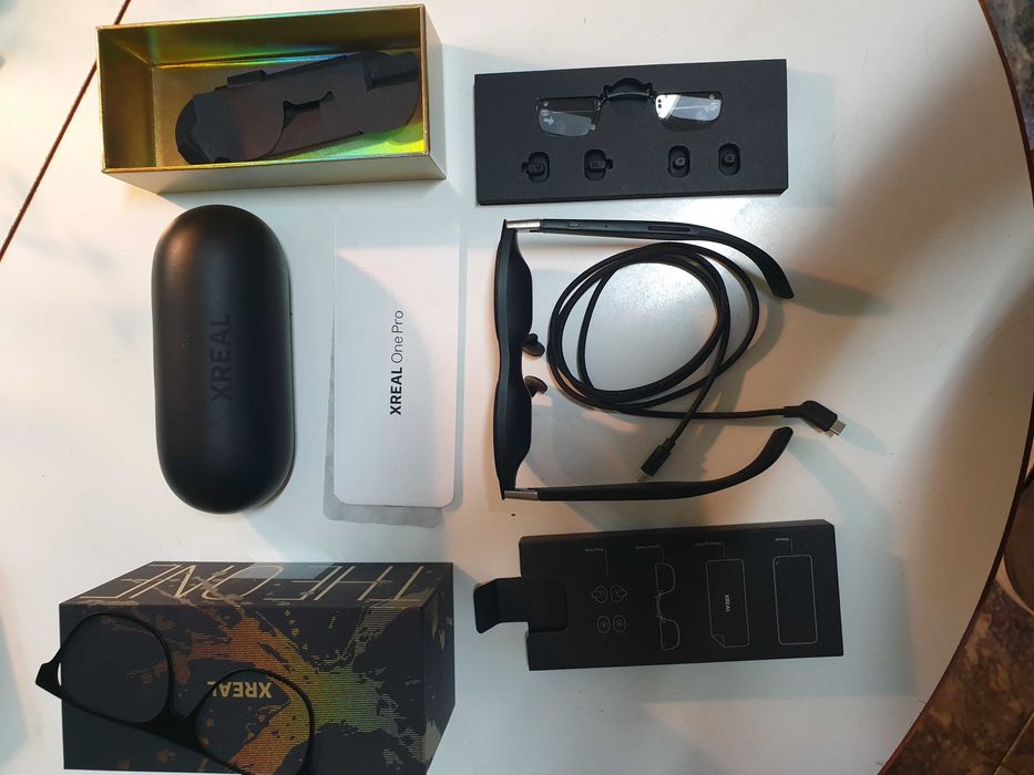 Vând/schimb Ochelari AR VR Xreal one pro mărimea M