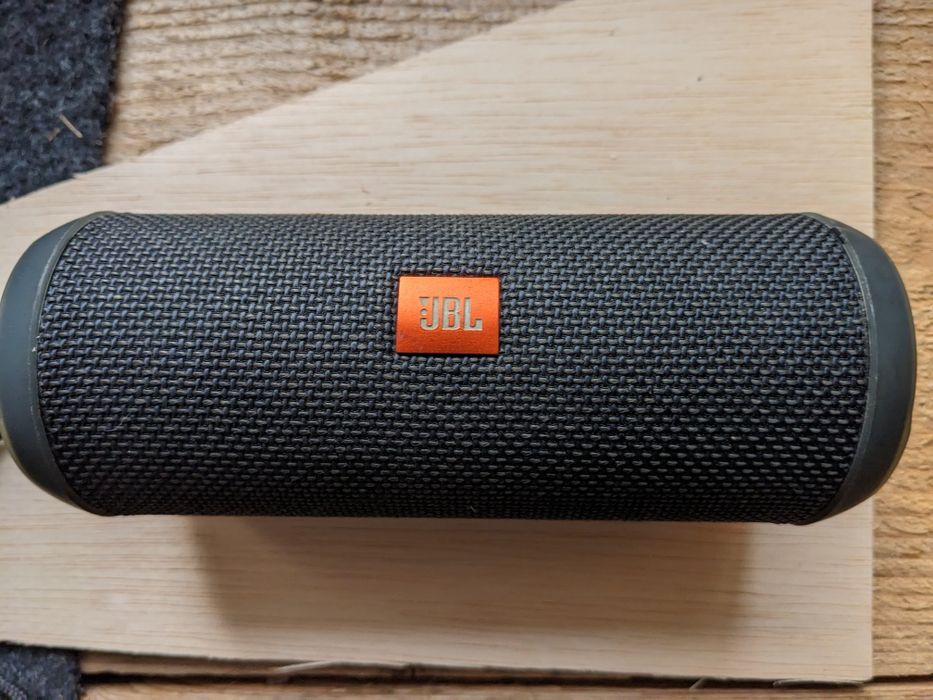 De vânzare boxe portabile JBL
